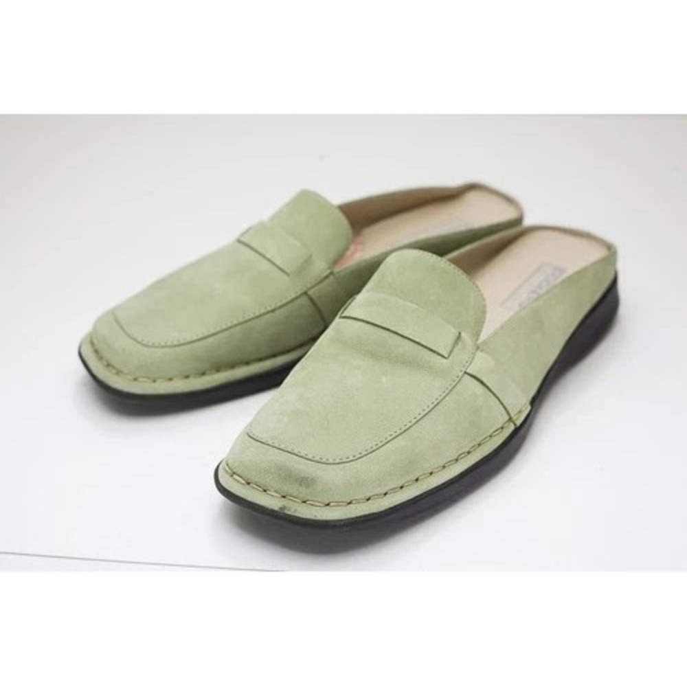 NWOT Dockers Medford MINT GREEN SUEDE Slip On Loafers Women 6.5 Driving Resort**